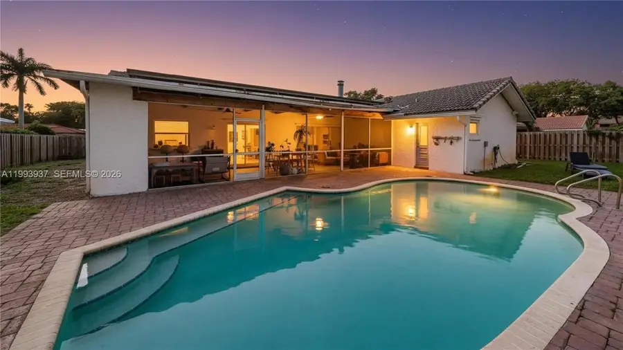 251 NW 92nd Ave, Coral Springs, FL 33071 - #2