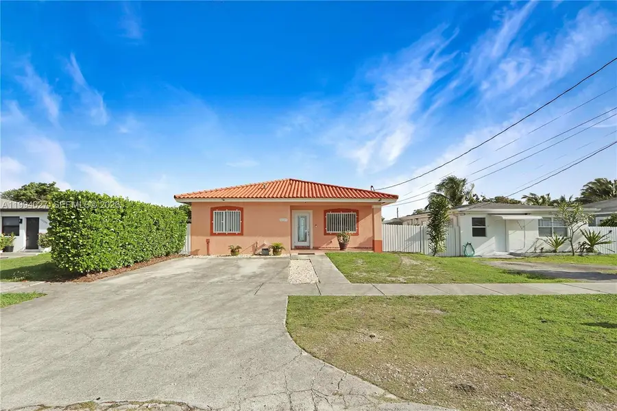 12245 SW 218th St, Miami, FL 33170 - #2