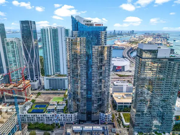 851 NE 1st Ave #1205, Miami, FL 33132