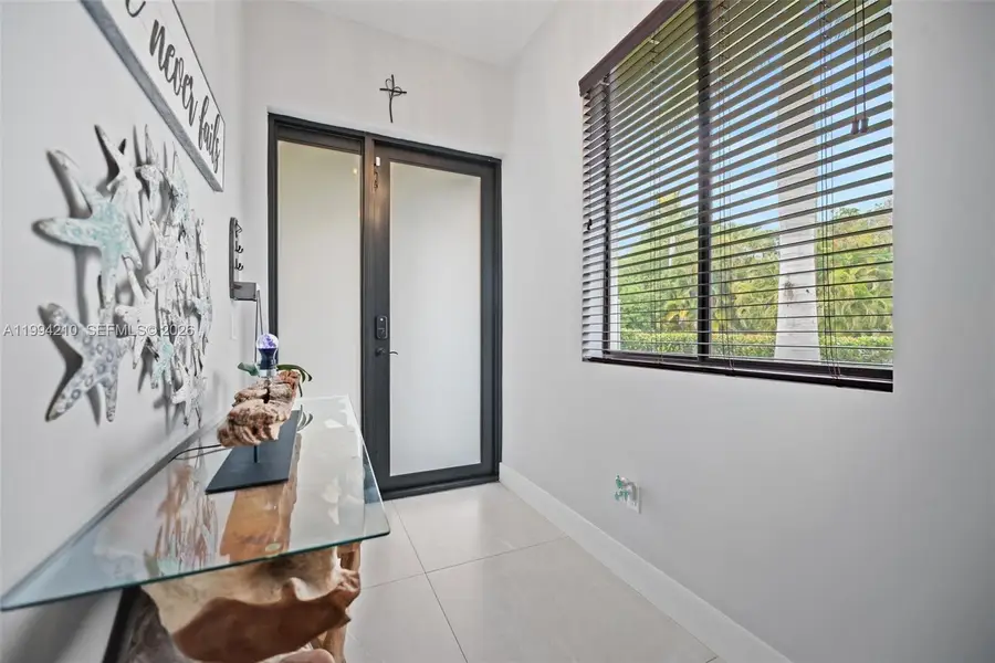 3242 SW 44th St, Dania Beach, FL 33312 - #2