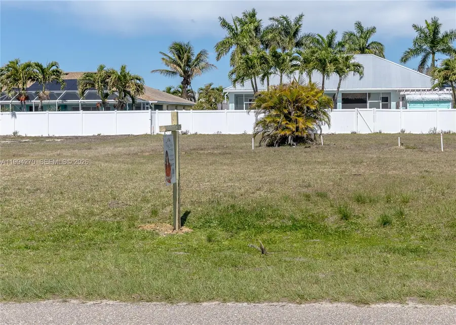 2115 SW 30th St, Cape Coral, FL 33914 - #3