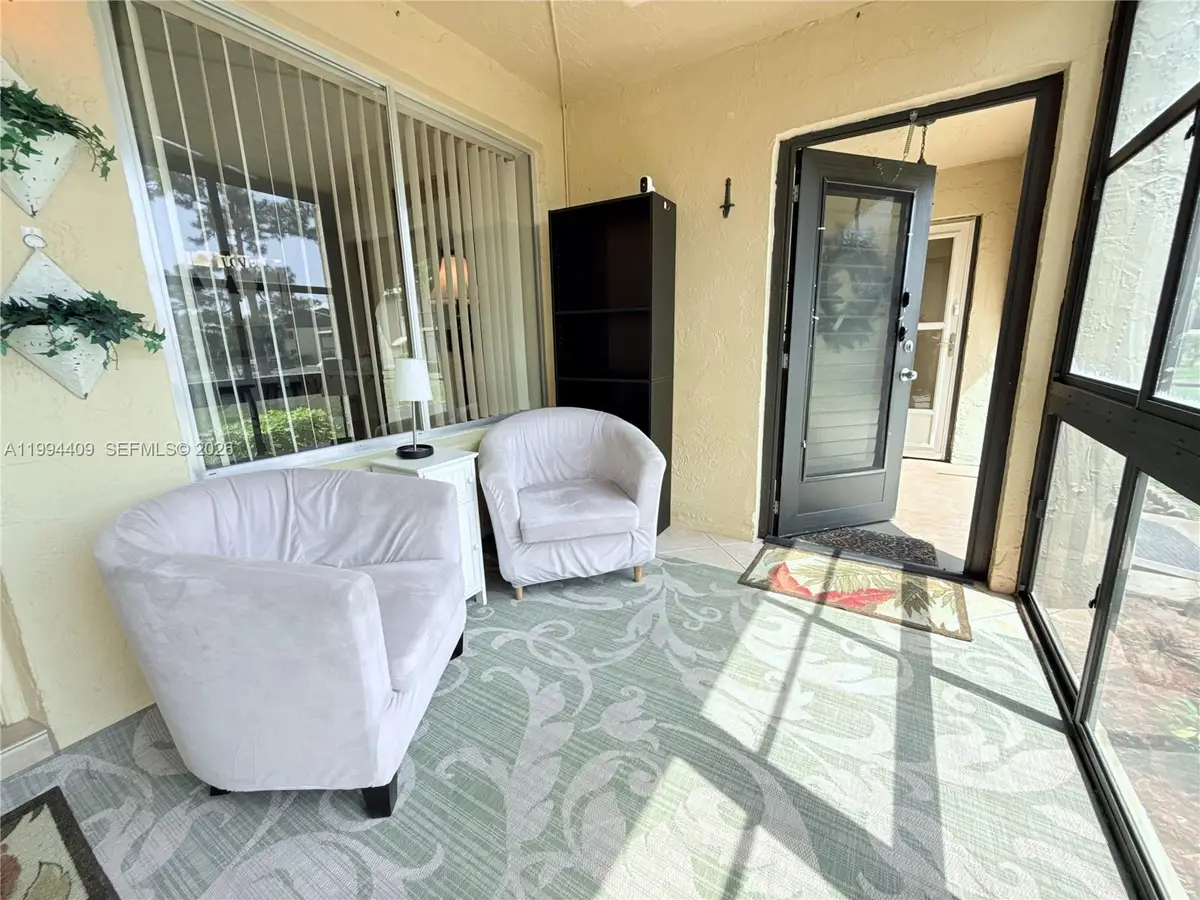 340 Pine Ridge Cir #C-1, Greenacres, FL 33463 - #1