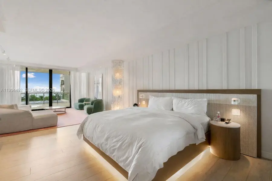 2201 Collins Ave #532, Miami Beach, FL 33139 - #2