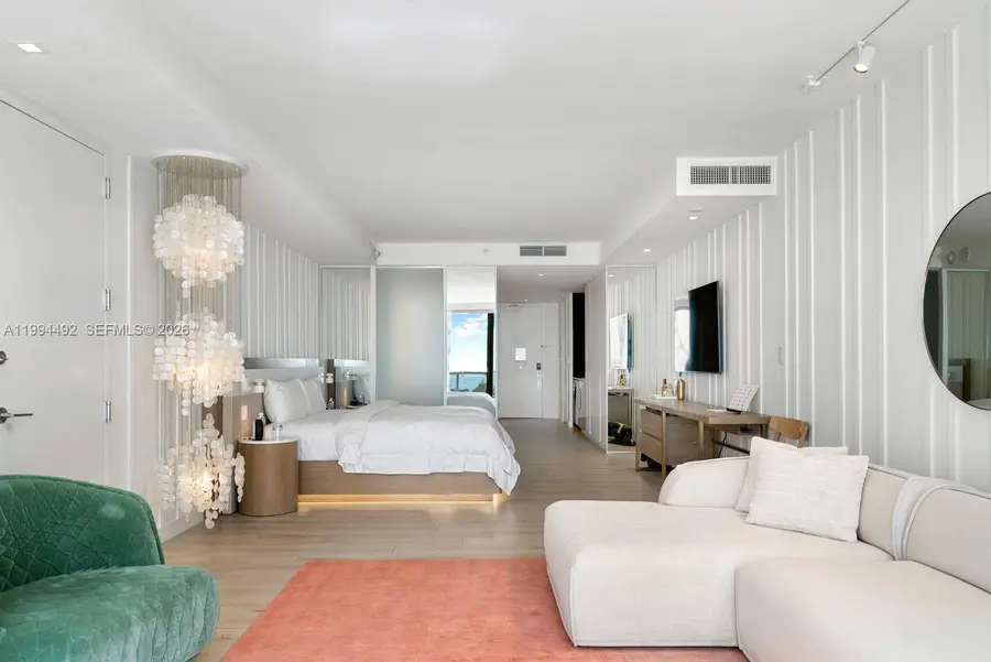2201 Collins Ave #532, Miami Beach, FL 33139 - #3