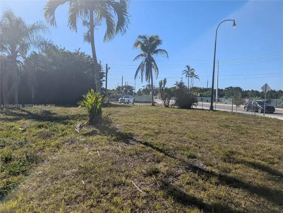 14490 SW 264th St, Homestead, FL 33032 - #3
