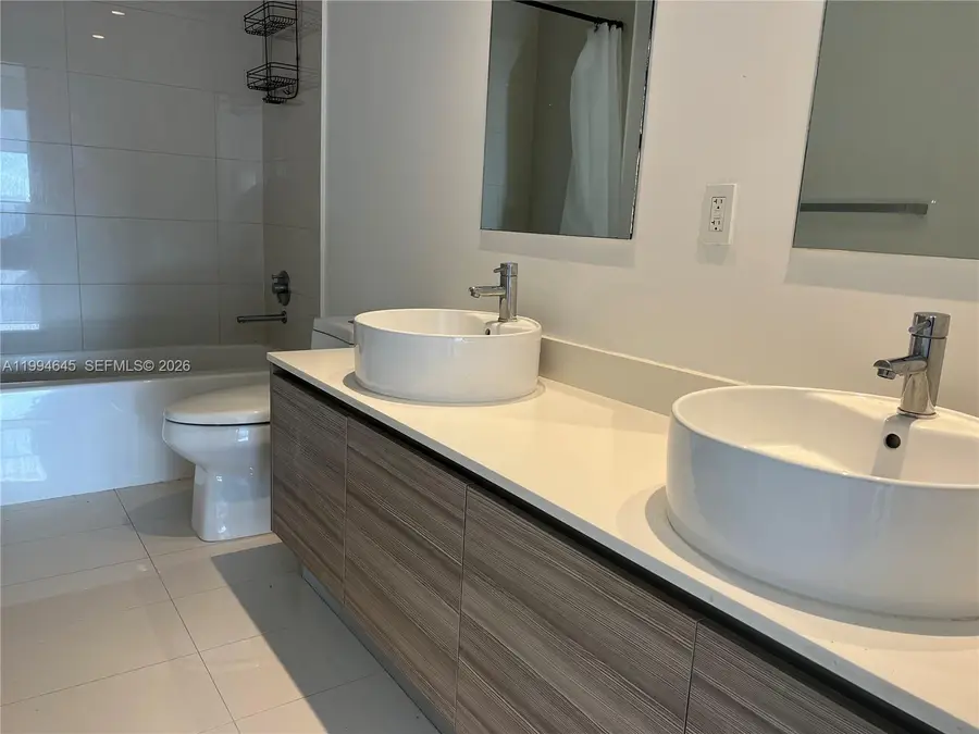 121 NE 34th St #1207, Miami, FL 33137 - #2