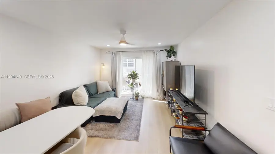 1519 Drexel Ave #200, Miami Beach, FL 33139 - #3