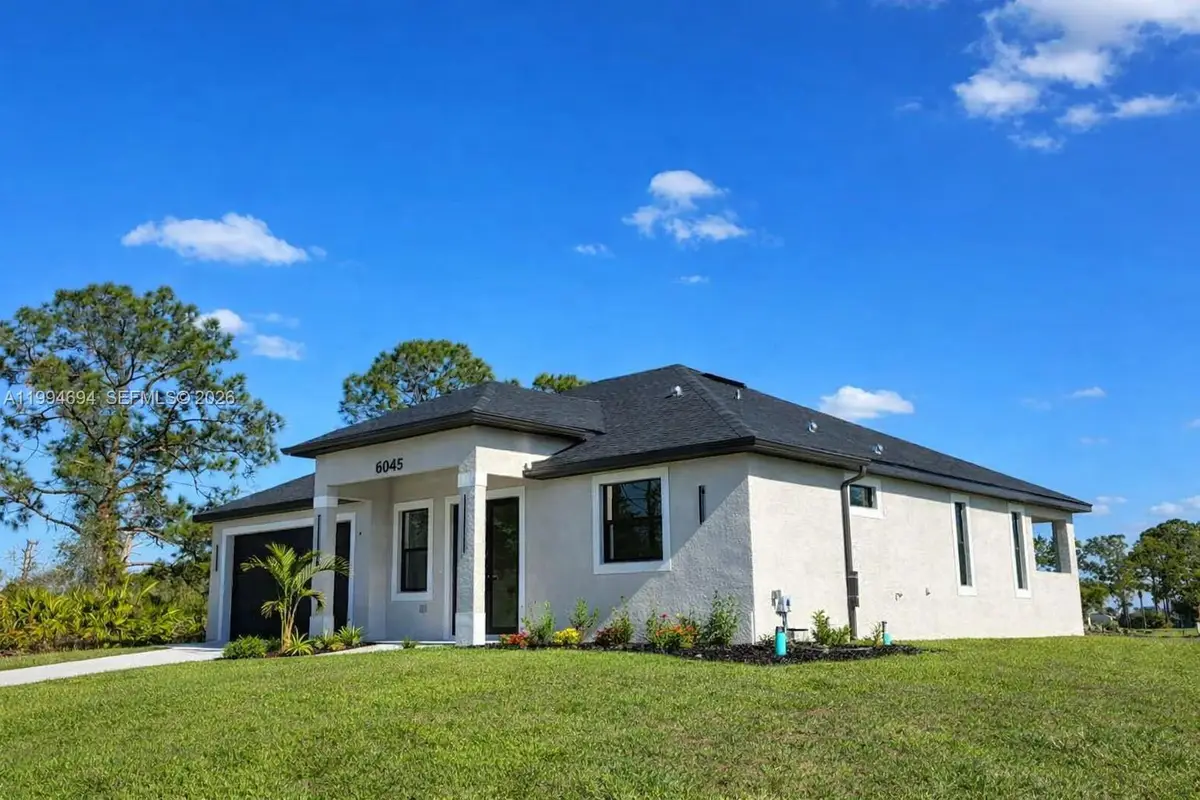 6045 Kumquat Cir, Port Labelle, FL 33935 - #1