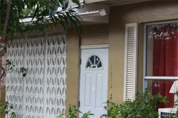 Address Withheld By Seller, Miami, FL 33161