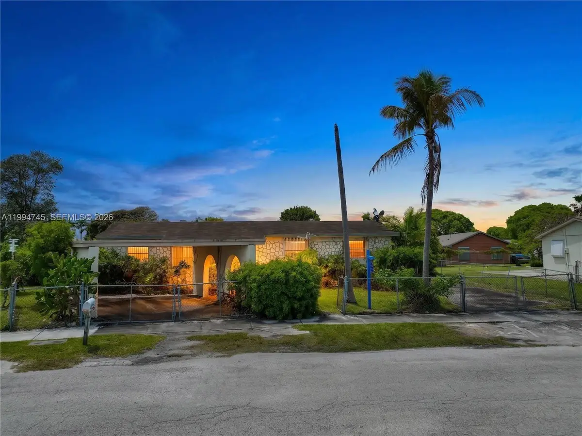 22732 SW 113th Pl, Miami, FL 33170 - #1