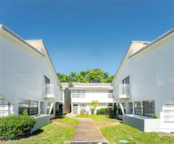 2570 Coral Springs Dr #2570, Coral Springs, FL 33065