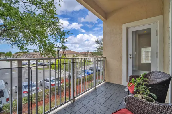 9075 Preston Pl #9075, Tamarac, FL 33321