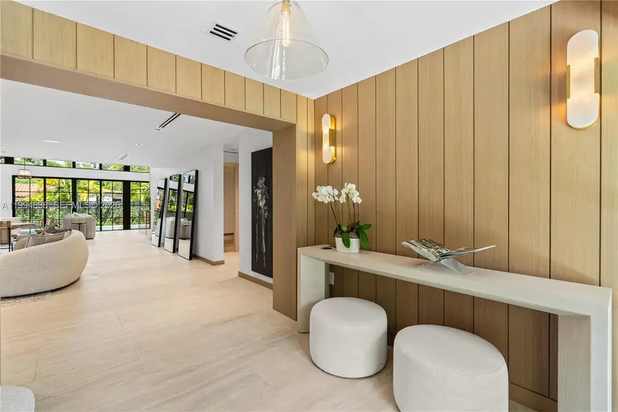 525 NE 101 St, Miami Shores, FL 33138 - #3