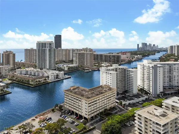 111 Golden Isles Dr #G4, Hallandale Beach, FL 33009