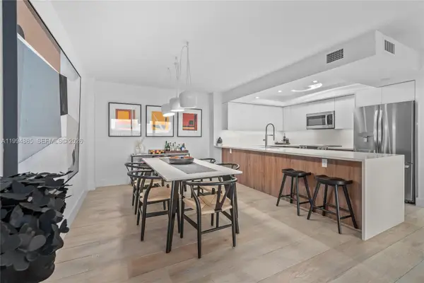 177 Ocean Lane Dr #812, Key Biscayne, FL 33149