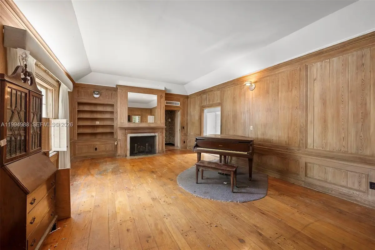 140 NE 95th St, Miami Shores, FL 33138 - #1