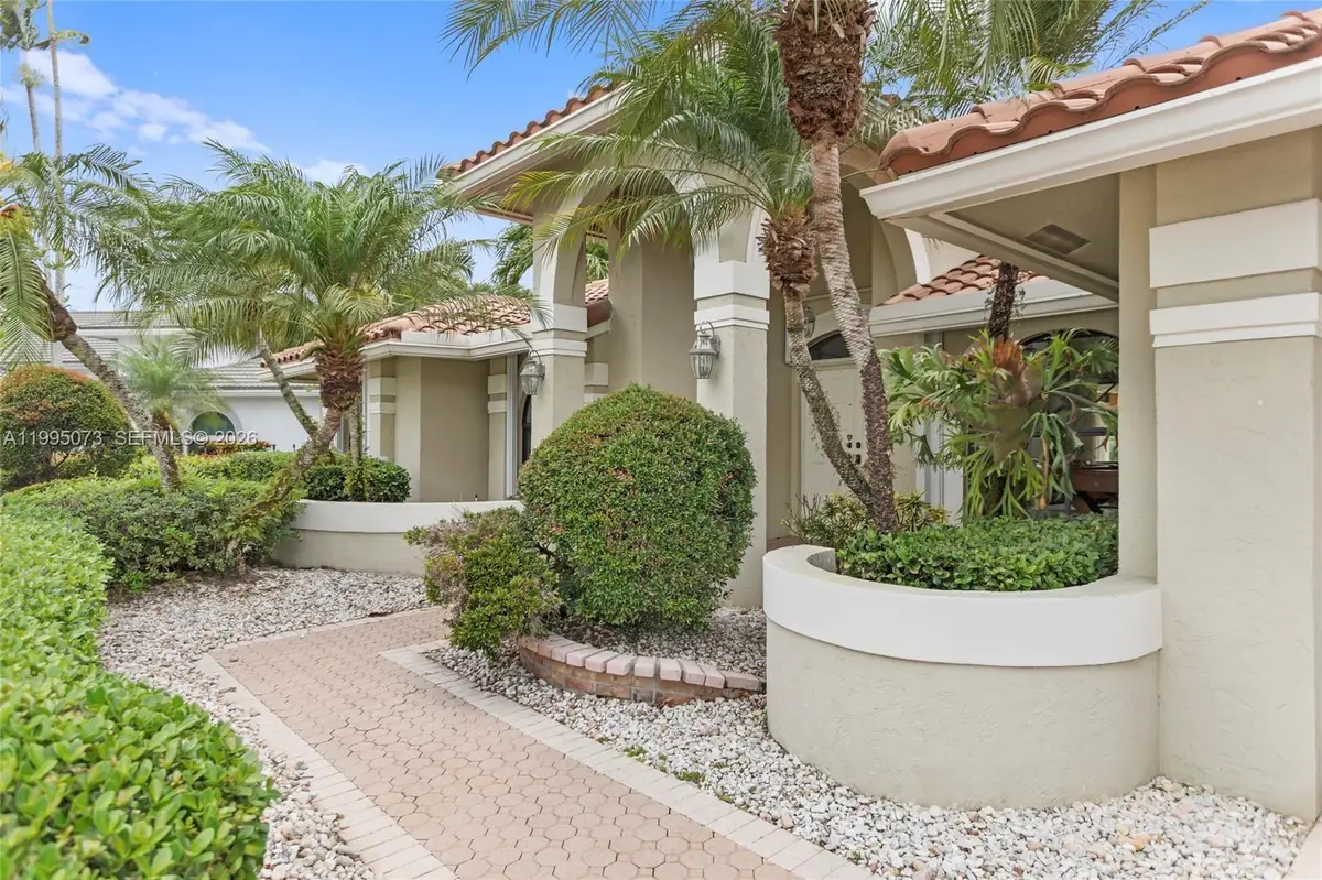 11021 NW 7th St, Plantation, FL 33324 - #1