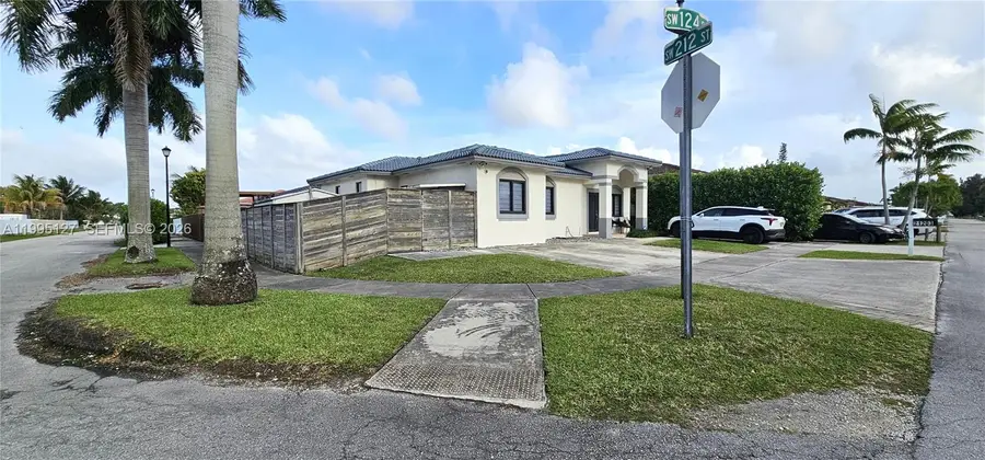 21203 SW 124th Pl, Miami, FL 33177 - #2