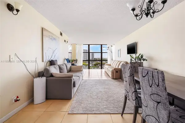 800 Parkview Dr #901, Hallandale Beach, FL 33009