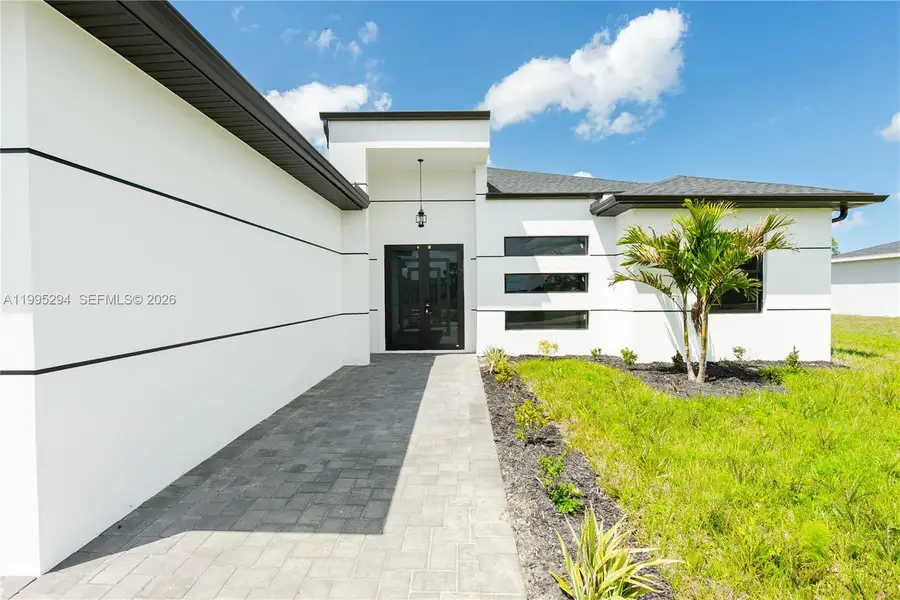 2834 NW 17th Pl, Cape Coral, FL 33993 - #2