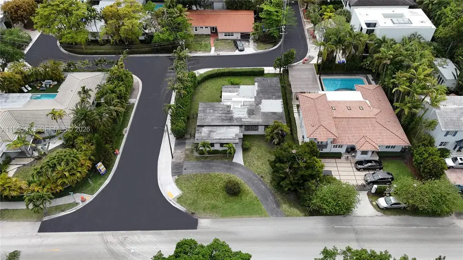 1630 S Bayshore Dr, Miami, FL 33133 - #3