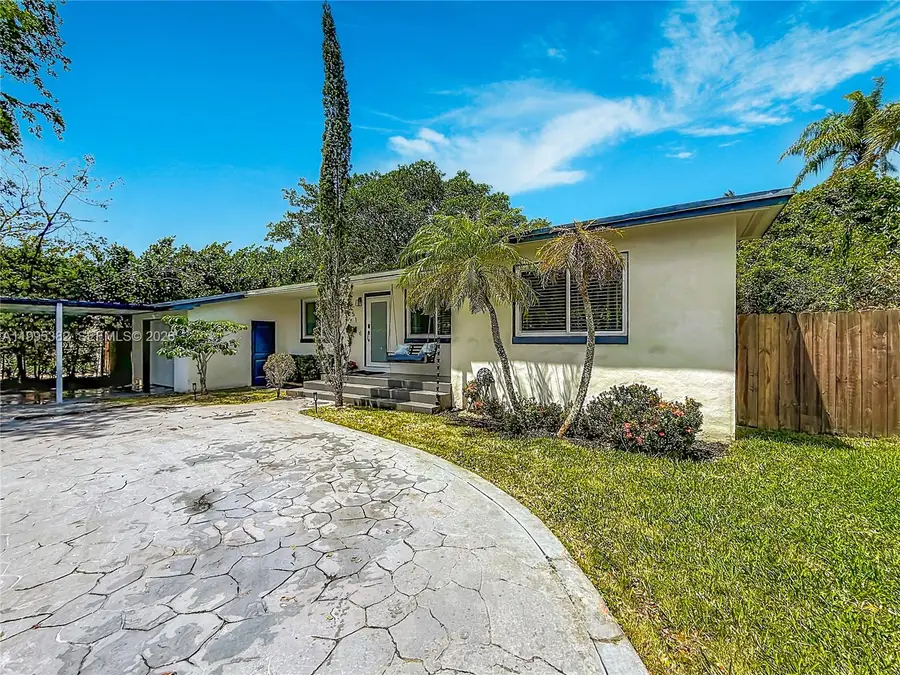351 NE 117th St, Miami, FL 33161 - #2