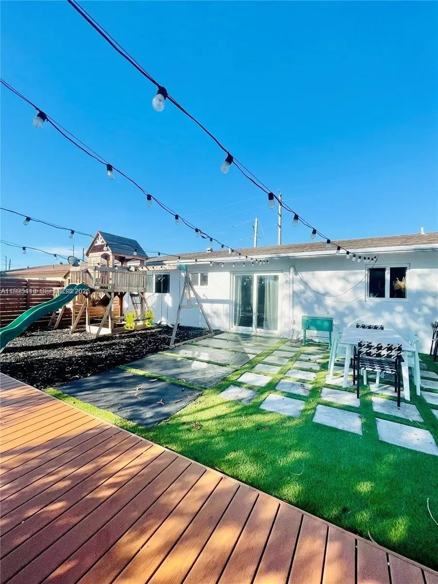 207 SW 12th Ave, Dania Beach, FL 33004 - #3