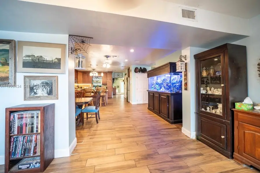 6890 SW 57th St, Davie, FL 33314 - #2