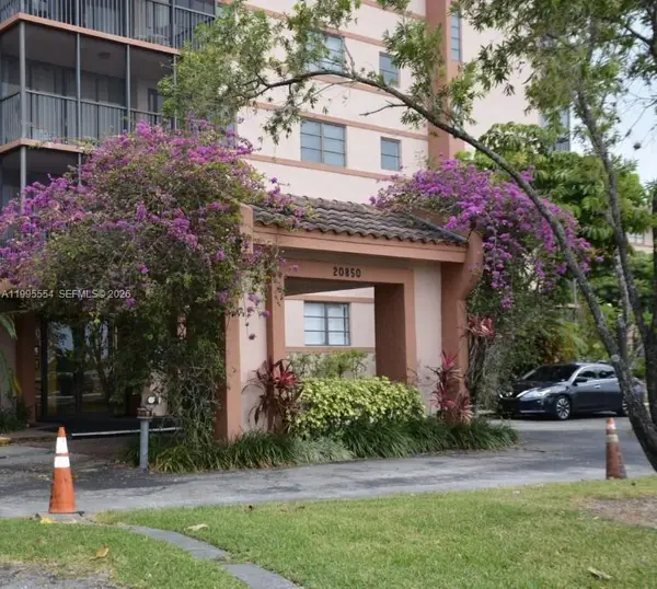 20850 San Simeon Way #408-5, Miami, FL 33179