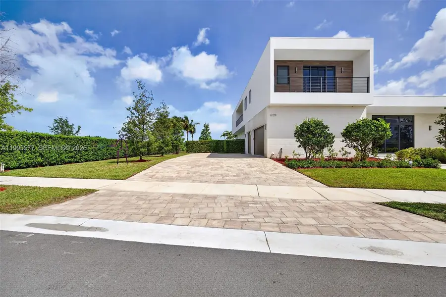 16709 Botaniko Drive North, Weston, FL 33326 - #3