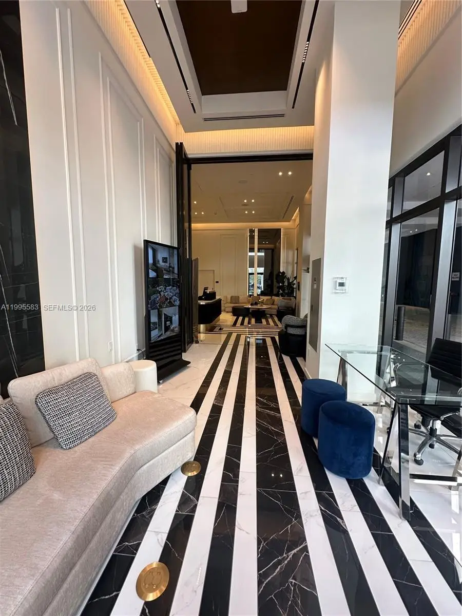 4220 Laguna St #308, Coral Gables, FL 33146 - #2