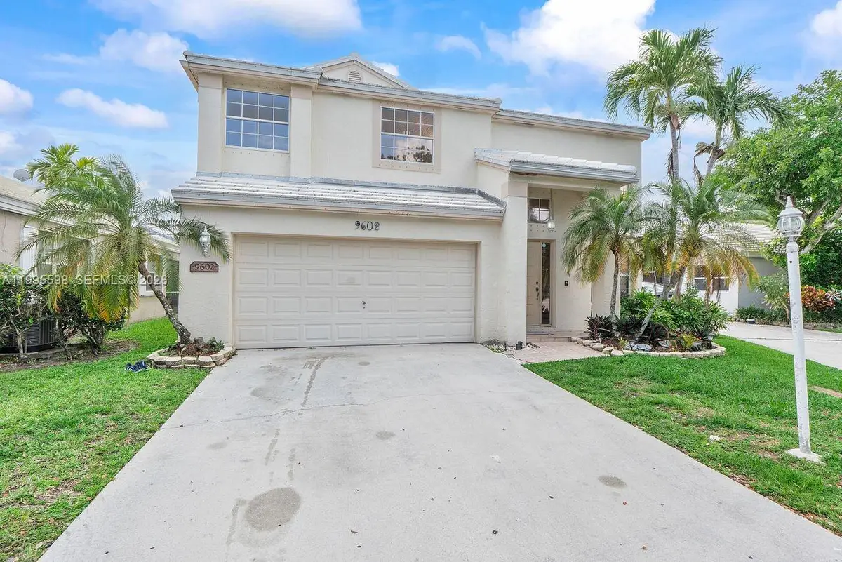 9602 NW 8th Cir, Plantation, FL 33324 - #1