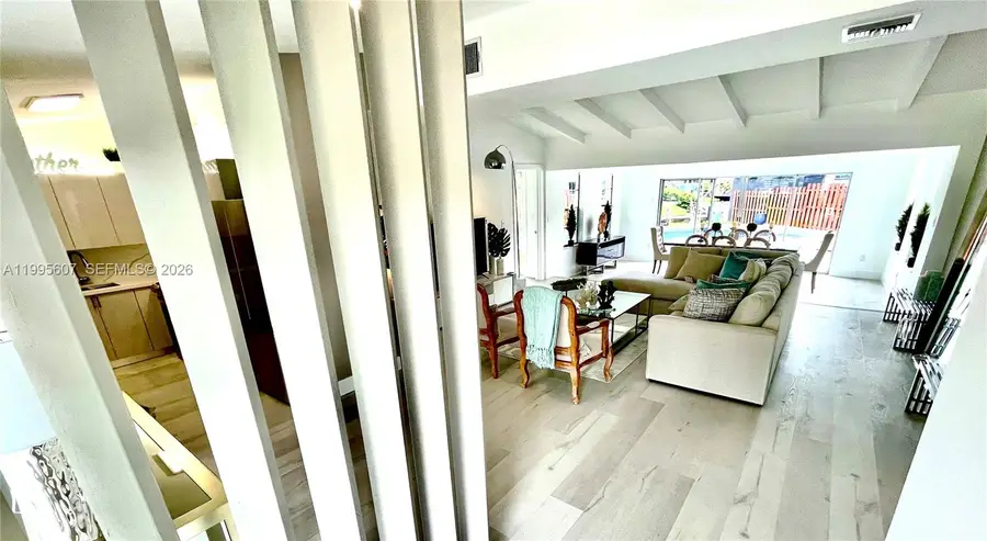 2406 Marathon Ln, Fort Lauderdale, FL 33312 - #3