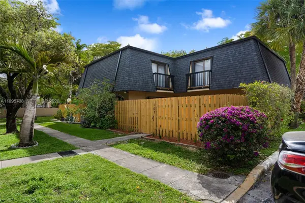 13993 SW 94th Cir Ln #101-3, Miami, FL 33186