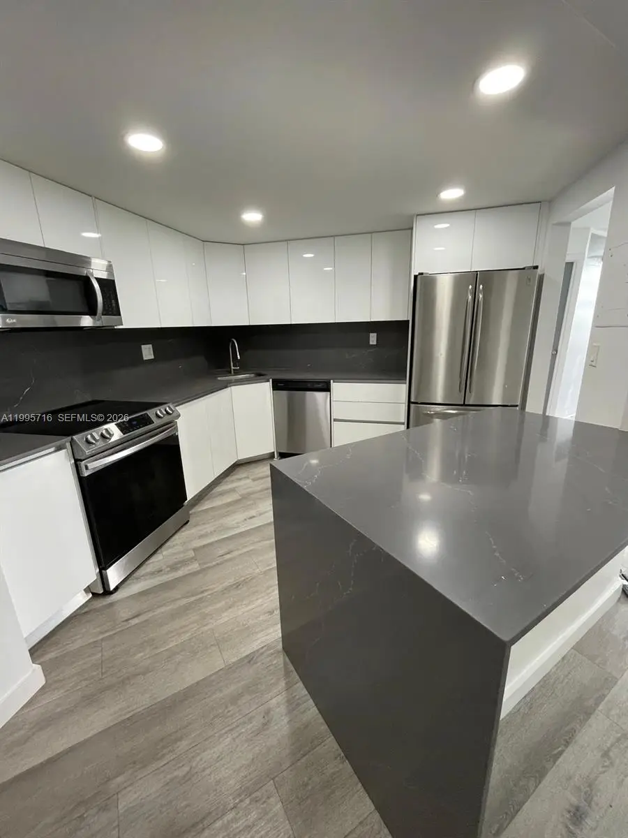 2750 NE 183rd St #2407, Aventura, FL 33160 - #2