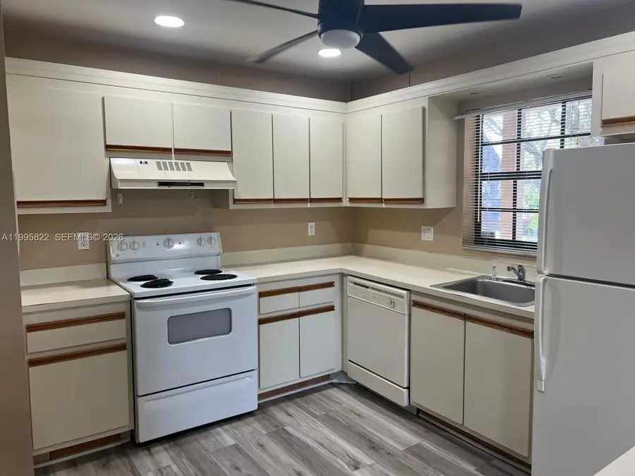 3655 NW 94th Ave #8H, Sunrise, FL 33351 - #3