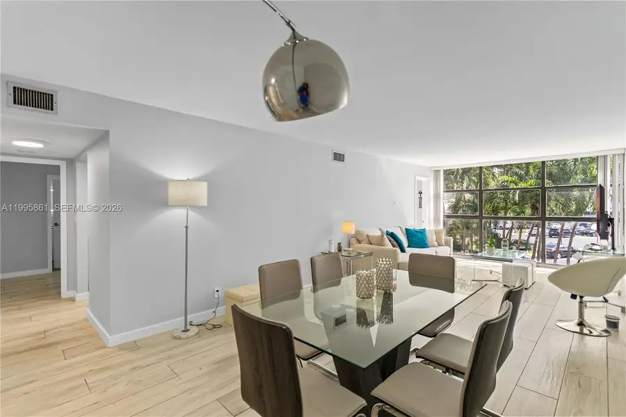 600 Parkview Dr #204, Hallandale Beach, FL 33009 - #2