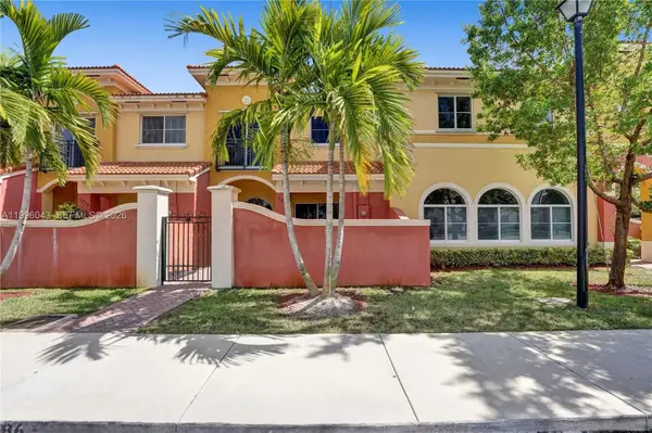 3540 NW 30th Pl, Lauderdale Lakes, FL 33311