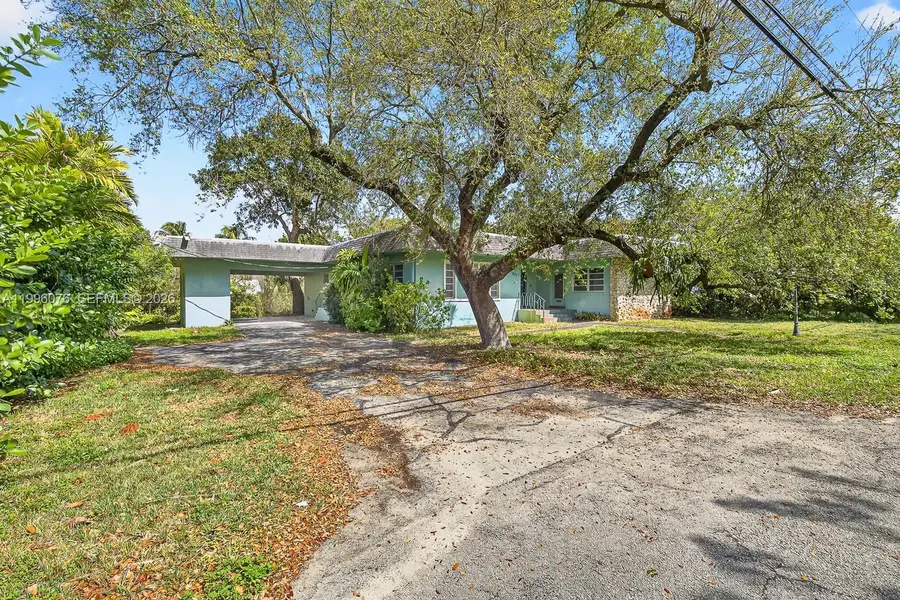 985 NE 84th St, Miami, FL 33138 - #2