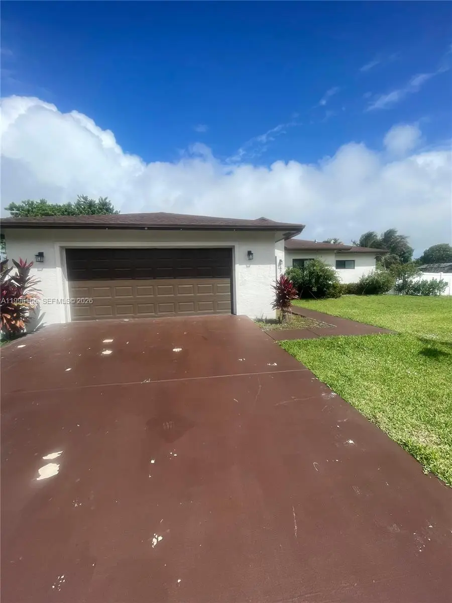 675 Coral Way, Delray Beach, FL 33445 - #2