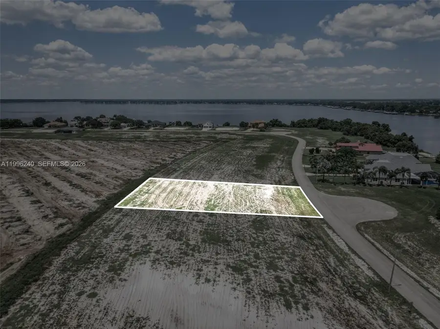 491 Sunset Point Dr Lake Placid, Lake Placid, FL 33852 - #2