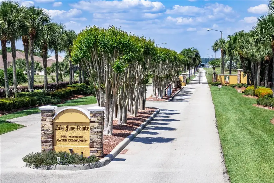 491 Sunset Point Dr Lake Placid, Lake Placid, FL 33852 - #3