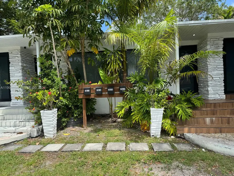 7811 NE 10th Ct, Miami, FL 33138 - #3