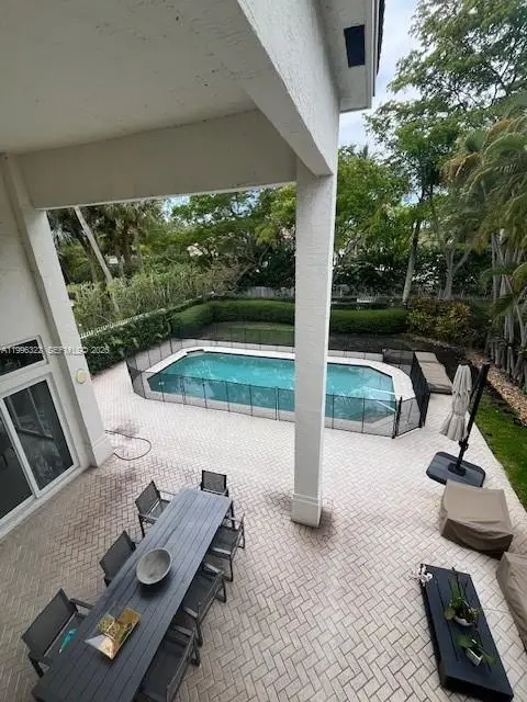 19420 NE 17th Ave, Miami, FL 33179 - #3