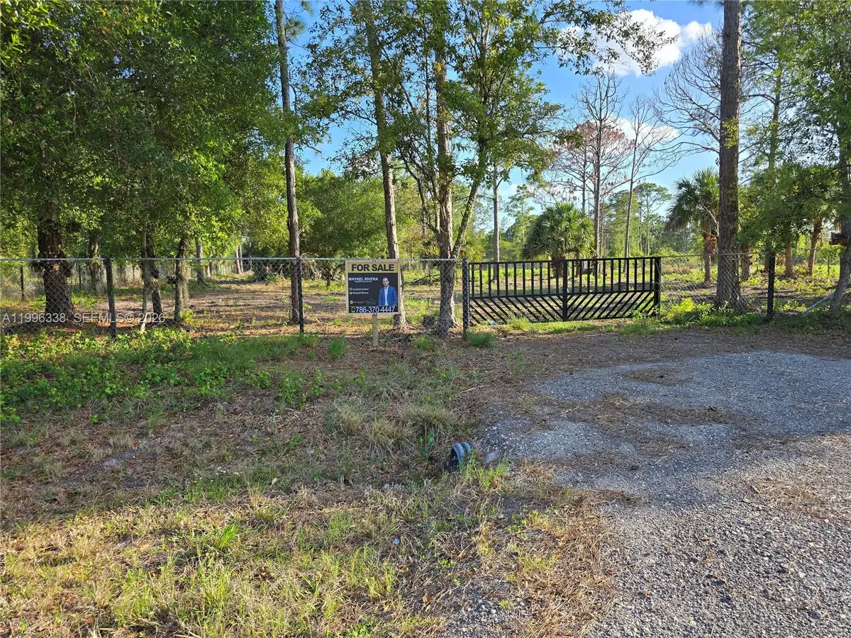 466 Hunting Club Ave, Clewiston, FL 33440 - #1