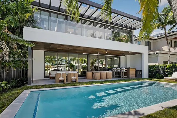 620 Solar Isle Dr, Fort Lauderdale, FL 33301