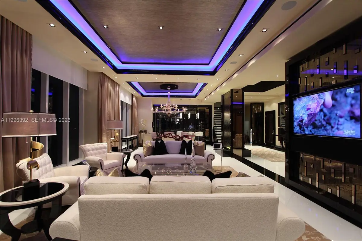 900 Brickell Key Blvd #PH3403, Miami, FL 33131 - #1