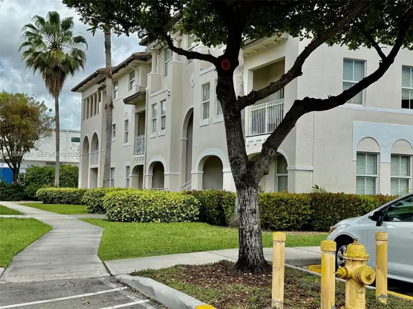 11503 NW 89th St #206, Doral, FL 33178