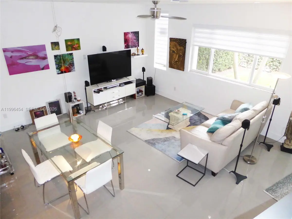 1045 NE 18th Ave #102, Fort Lauderdale, FL 33304 - #1