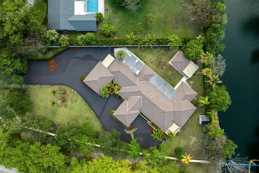 7201 SW 174th St, Palmetto Bay, FL 33157 - #2